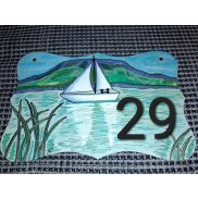   Kézzel festett házszámtábla fa lemezre EGYEDI KÍVÁNSÁG szerint 22 x 14 cm