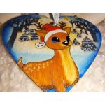 Kézzel festett szív alakú kísérőkártya és hűtőmágnes egyben "Szarvas az erdőben"